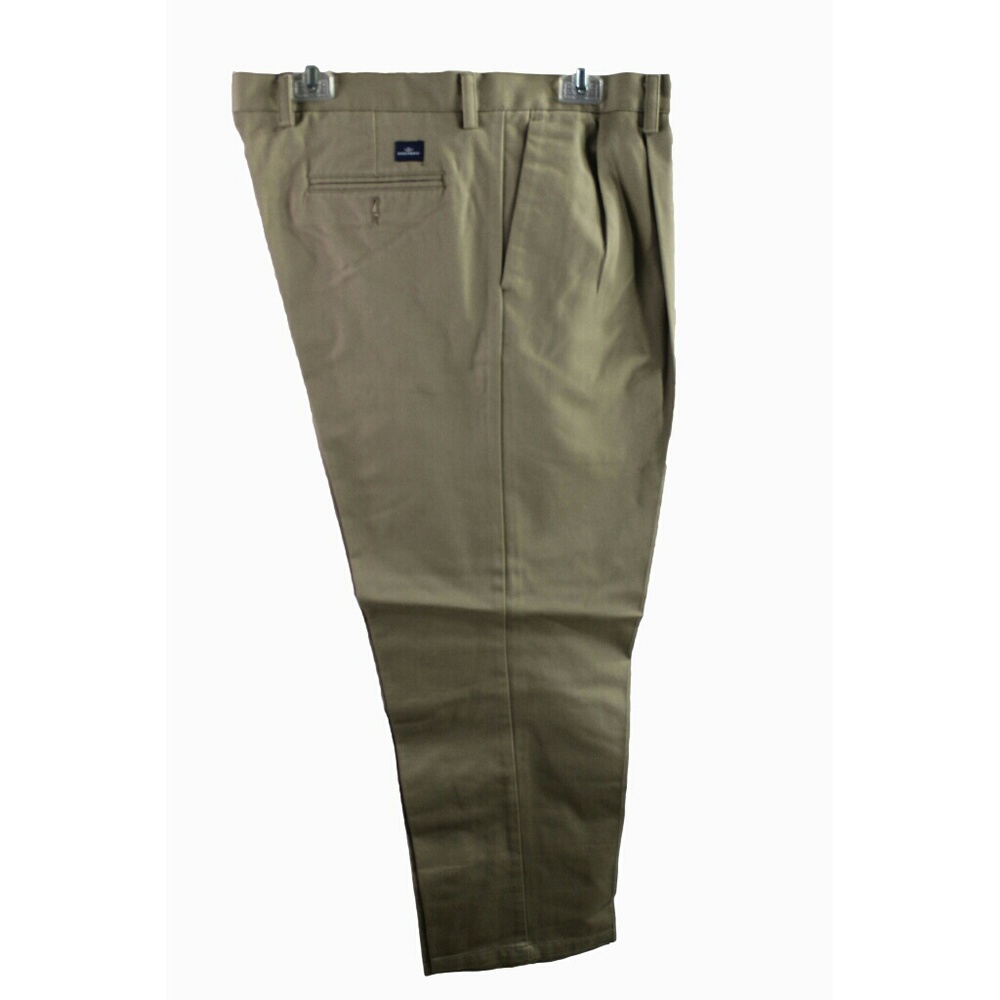 Dockers Classic Fit Khaki Pants 38 x 30